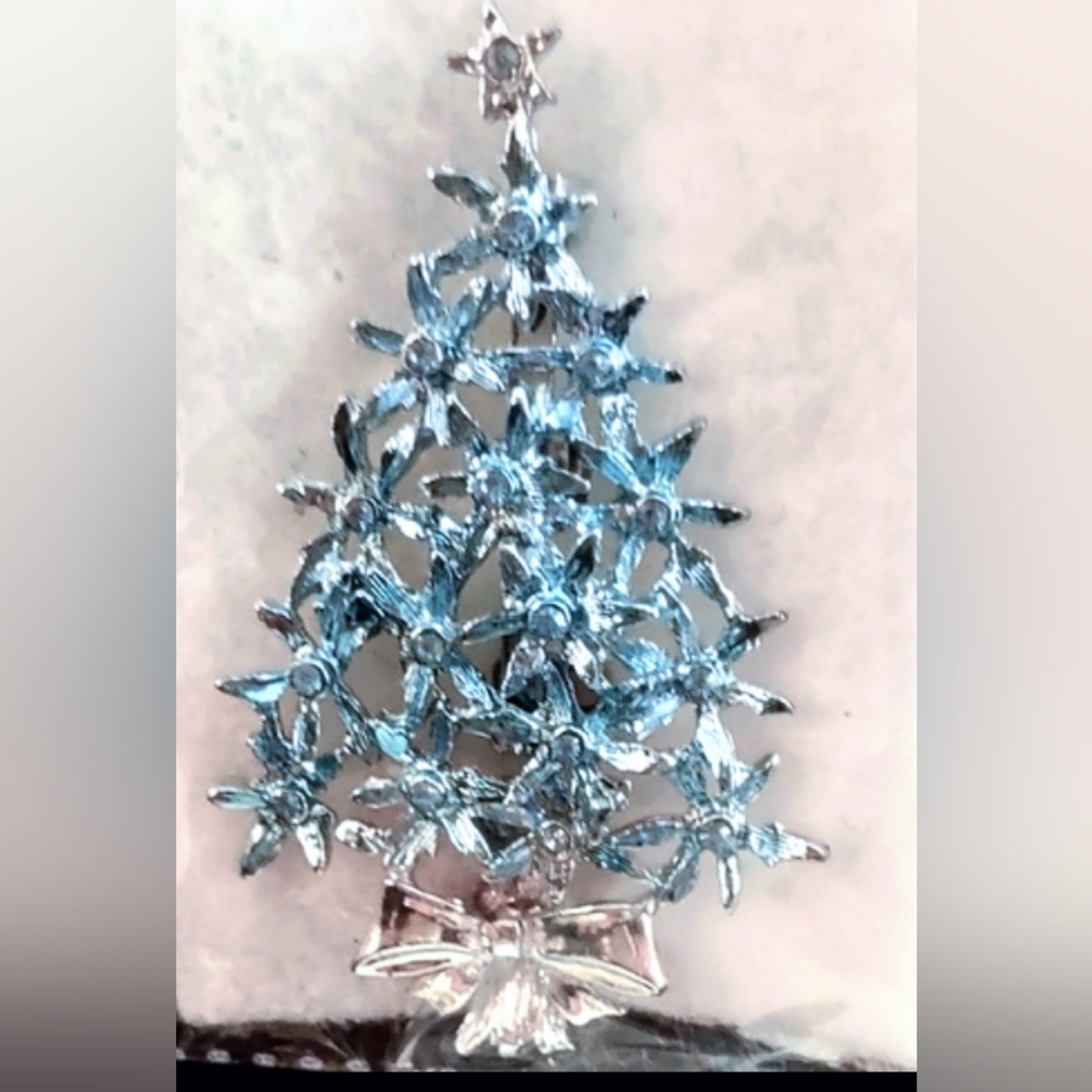 Crystal Christmas Tree Brooch
